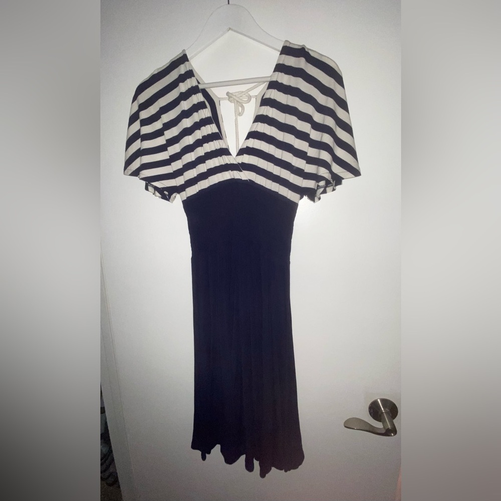 BOSTON PROPER Navy and White Striped Midi Dress XS stretchy summer beach vibes